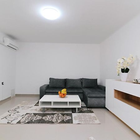 Tyson Studio Apartments Kraljevica Εξωτερικό φωτογραφία