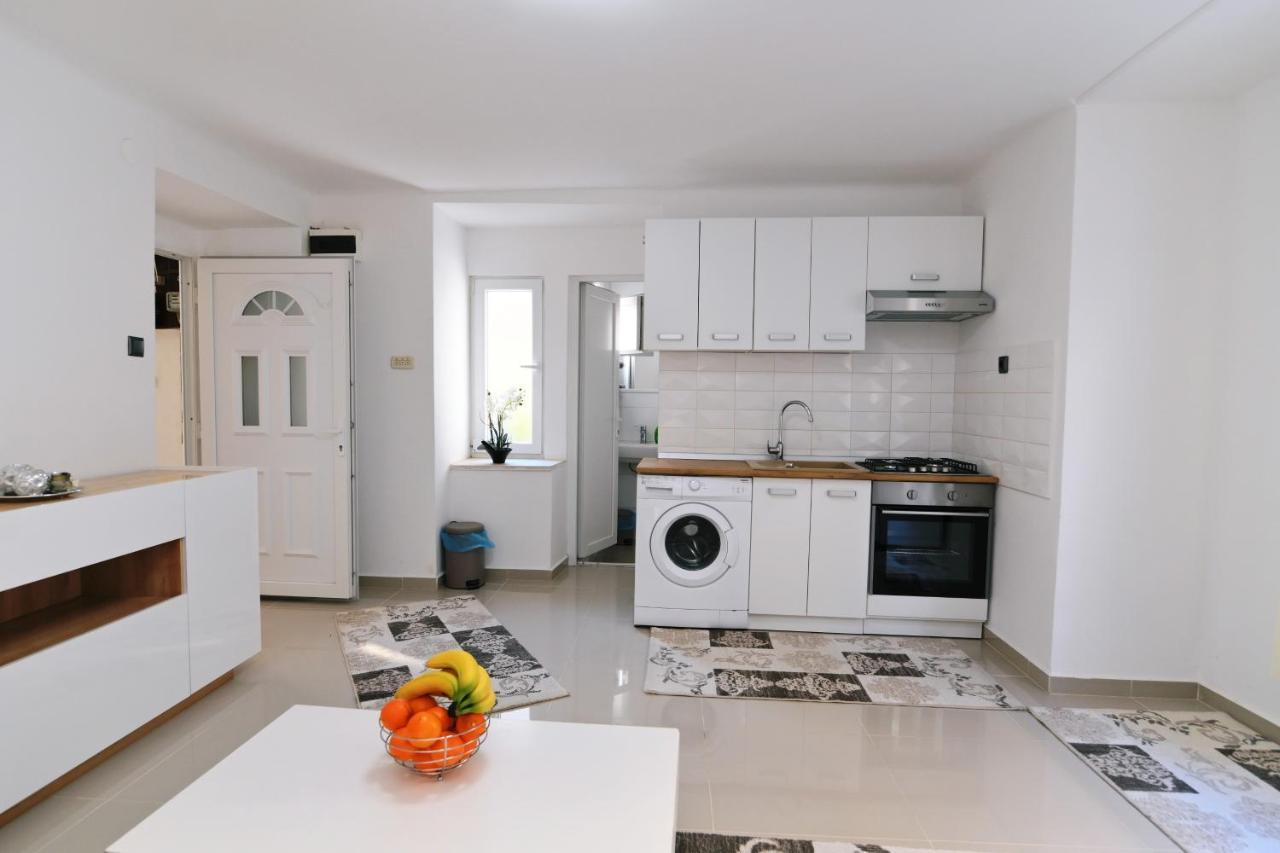 Tyson Studio Apartments Kraljevica Εξωτερικό φωτογραφία